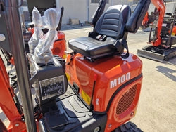M100 Mini-pelle compacte 1T, Moteur Kubota 3 cylindres